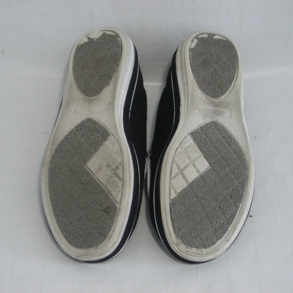 Step Abouts Women's Black Slip On Sneakers Shoes S - Picture 7 of 8
